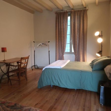 Lulu Hotel Castelmoron-sur-Lot Bagian luar foto