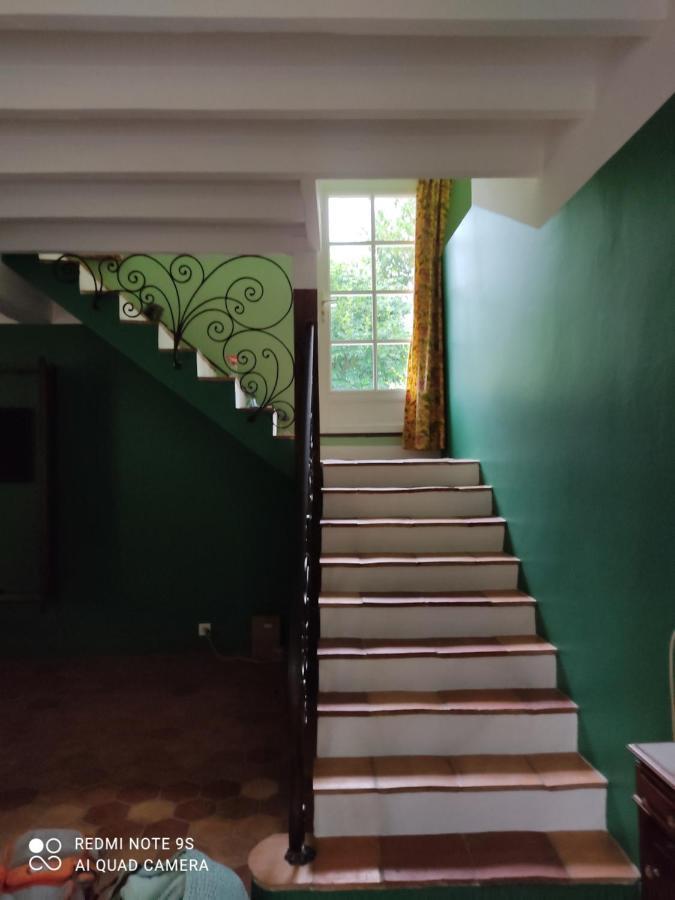 Lulu Hotel Castelmoron-sur-Lot Bagian luar foto